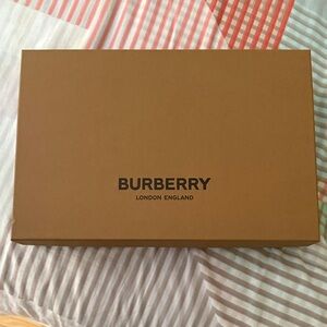 Burberry Gift Box